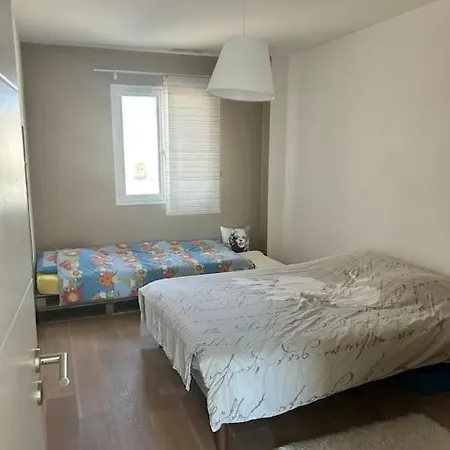 Jolie Avec Piscine Casa vacanze *